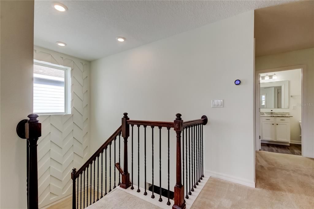 出租: $3,750 (6 贝兹, 3 浴室, 3059 平方英尺)