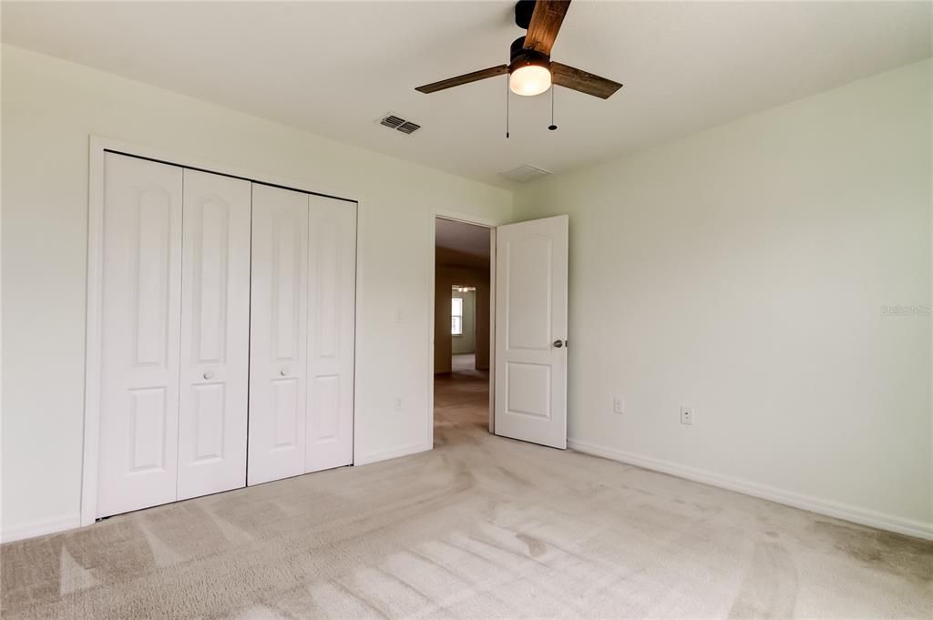 出租: $3,750 (6 贝兹, 3 浴室, 3059 平方英尺)