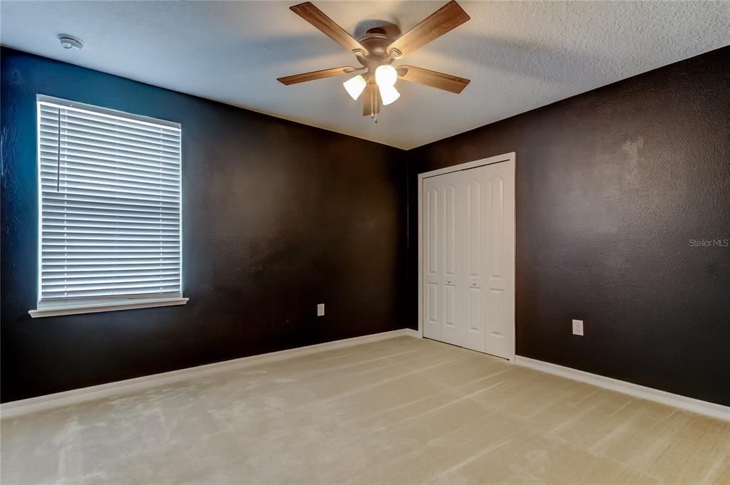 出租: $3,750 (6 贝兹, 3 浴室, 3059 平方英尺)