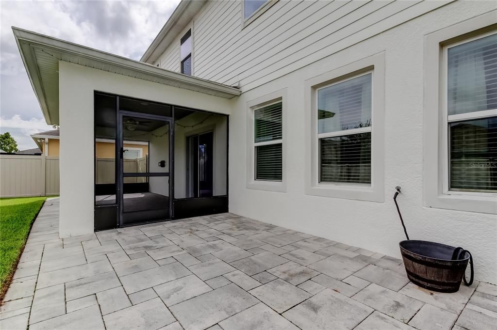 出租: $3,750 (6 贝兹, 3 浴室, 3059 平方英尺)