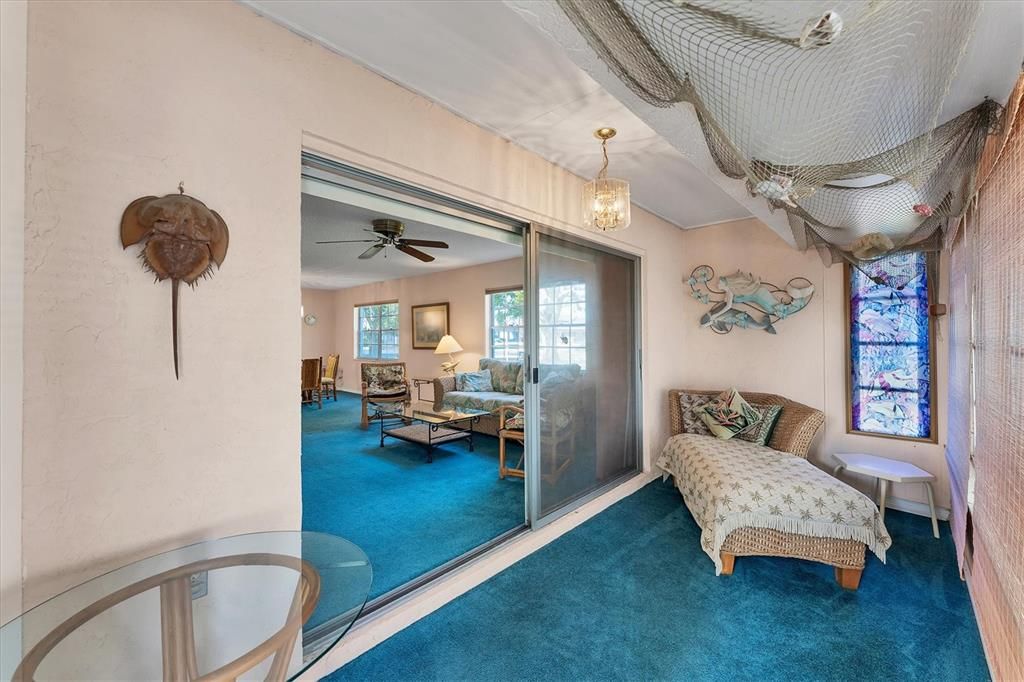 Active With Contract: $179,900 (2 beds, 2 baths, 1299 Square Feet)