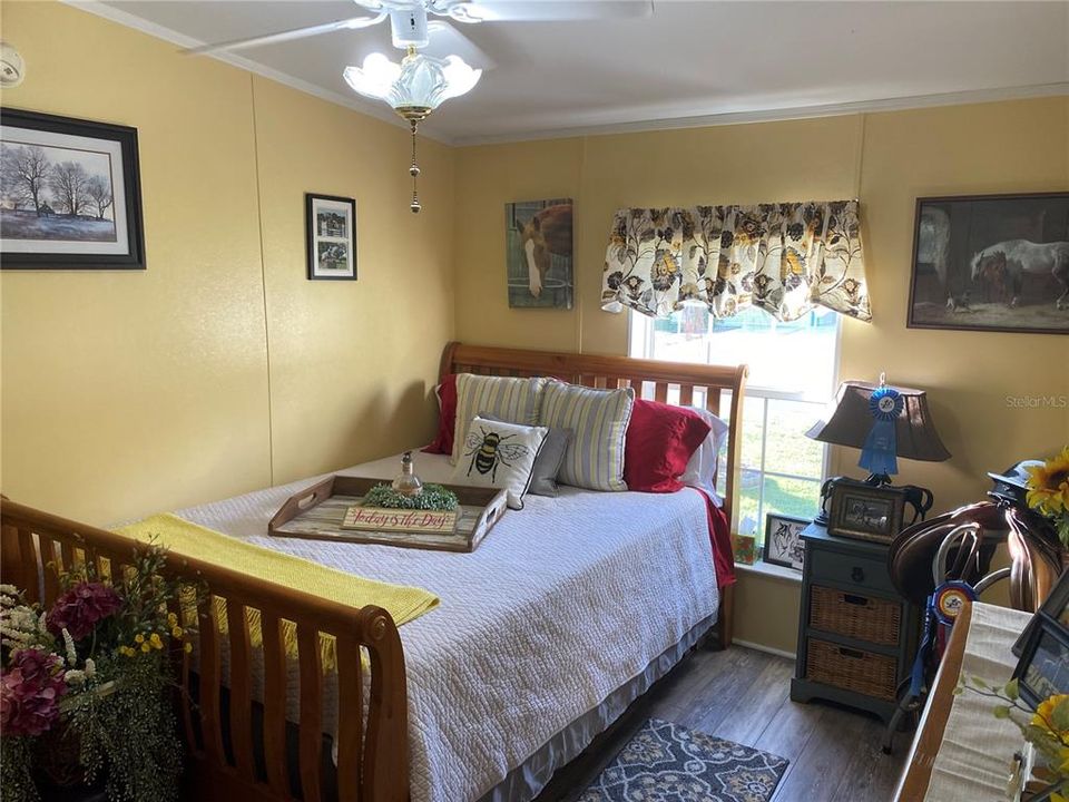 For Sale: $269,900 (3 beds, 2 baths, 1519 Square Feet)