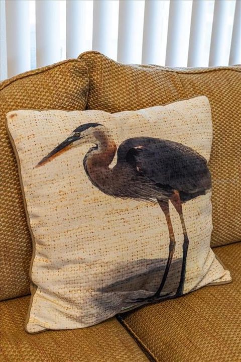 En Venta: $275,000 (2 camas, 1 baños, 936 Pies cuadrados)