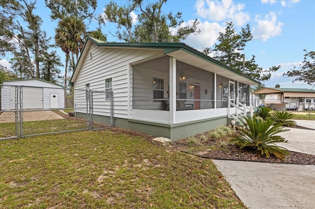 En Venta: $275,000 (2 camas, 1 baños, 936 Pies cuadrados)