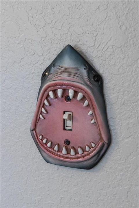 En Venta: $275,000 (2 camas, 1 baños, 936 Pies cuadrados)