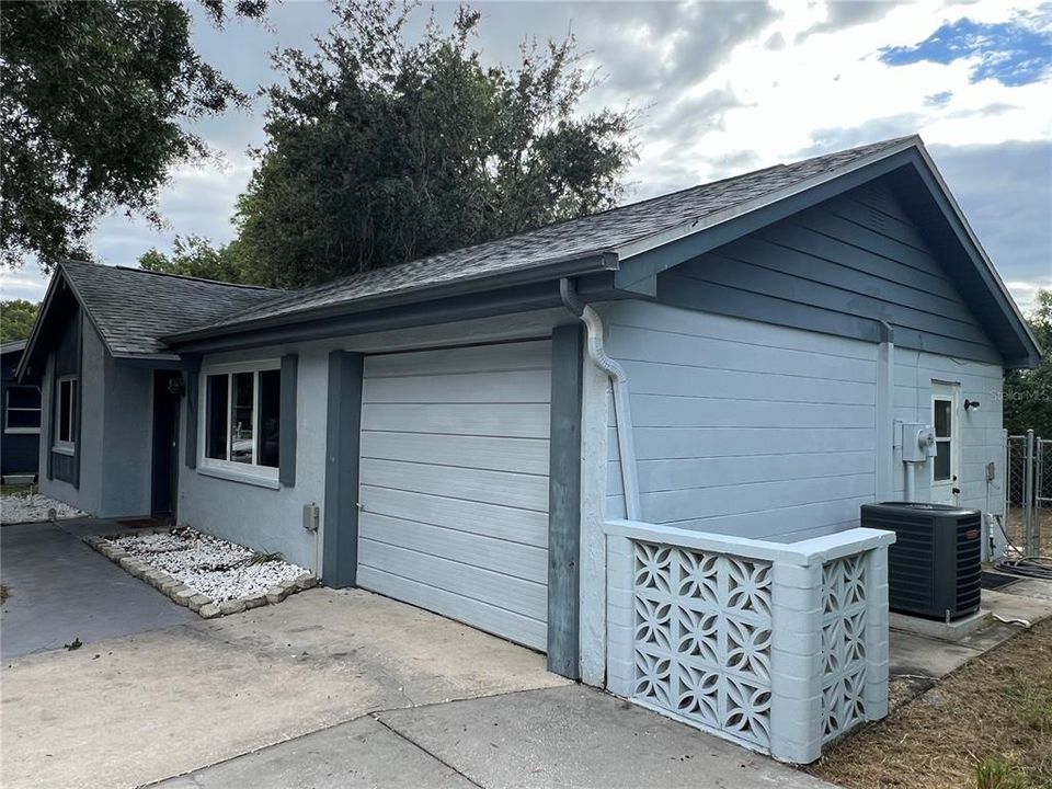 Под контрактом: $229,000 (3 спален, 1 ванн, 848 Квадратных фут)