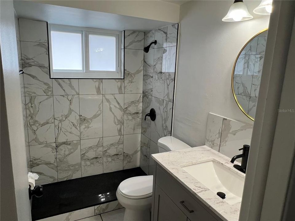 Под контрактом: $229,000 (3 спален, 1 ванн, 848 Квадратных фут)