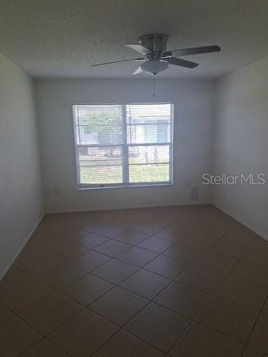 En Renta: $1,300 (2 camas, 1 baños, 888 Pies cuadrados)