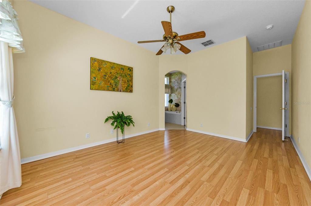 待售: $415,000 (3 贝兹, 2 浴室, 1863 平方英尺)