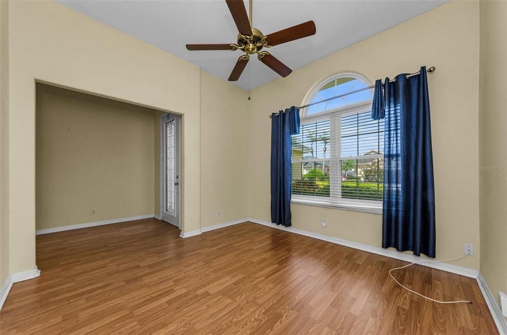 待售: $415,000 (3 贝兹, 2 浴室, 1863 平方英尺)