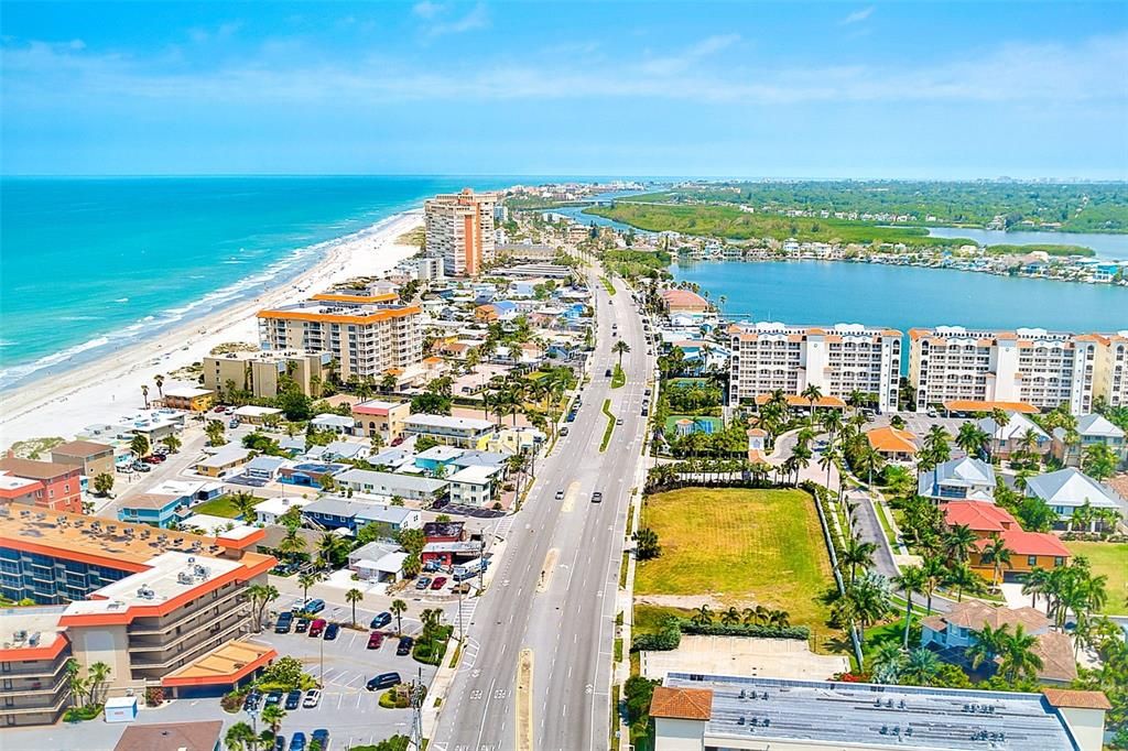 Под контрактом: $2,500 (3 спален, 2 ванн, 1288 Квадратных фут)