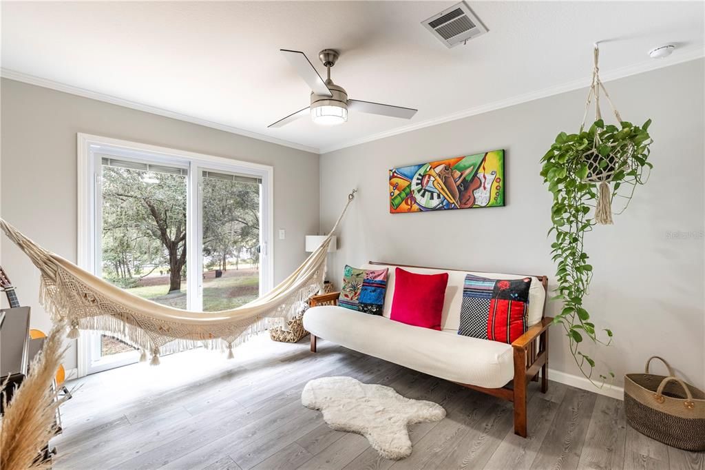 待售: $699,000 (6 贝兹, 4 浴室, 2608 平方英尺)