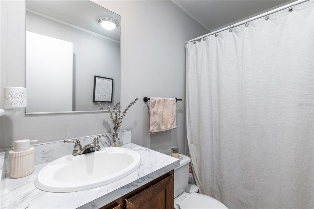 待售: $699,000 (6 贝兹, 4 浴室, 2608 平方英尺)