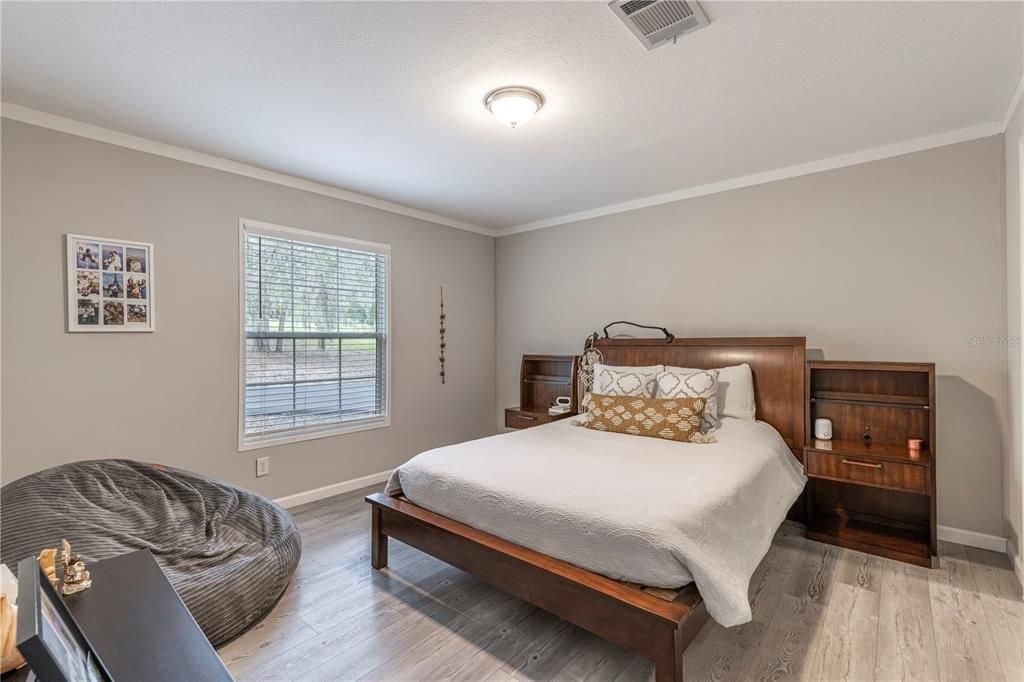 待售: $699,000 (6 贝兹, 4 浴室, 2608 平方英尺)