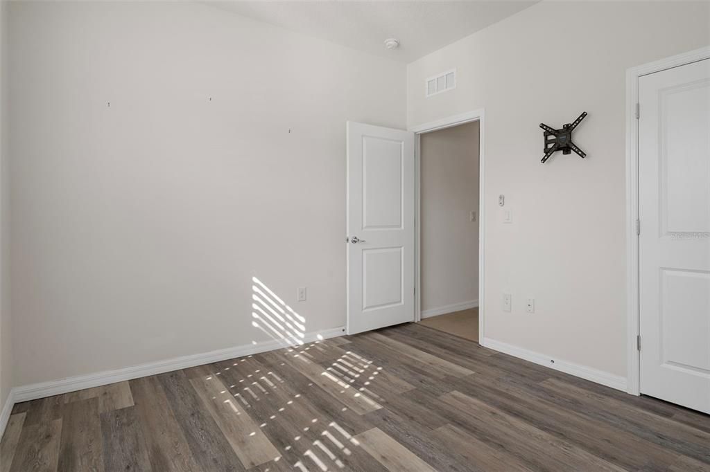 For Sale: $455,000 (4 beds, 2 baths, 2057 Square Feet)