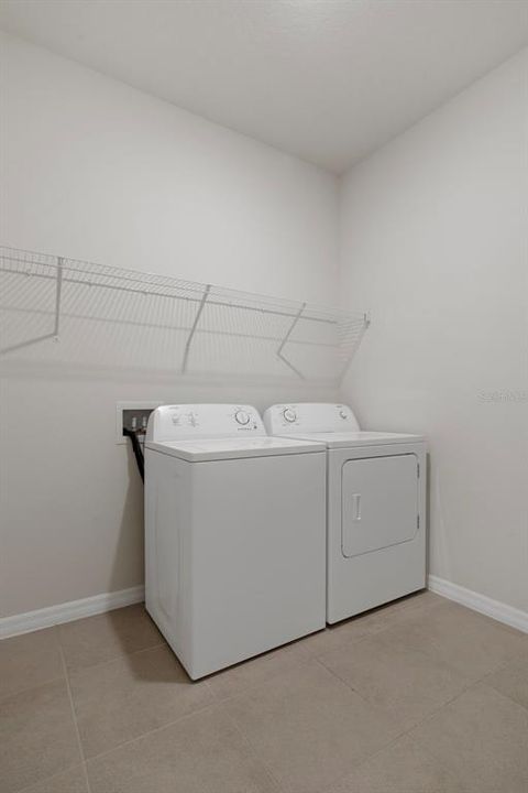 For Sale: $455,000 (4 beds, 2 baths, 2057 Square Feet)