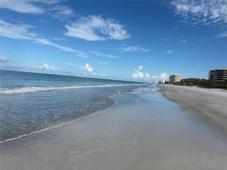 В аренду: $9,000 (2 спален, 2 ванн, 1941 Квадратных фут)