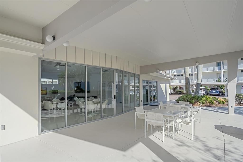 В аренду: $9,000 (2 спален, 2 ванн, 1941 Квадратных фут)