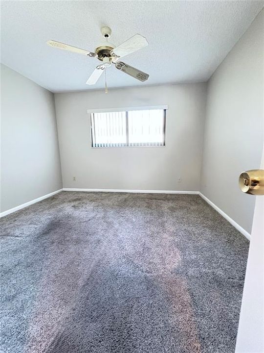 待售: $239,000 (2 贝兹, 2 浴室, 1216 平方英尺)