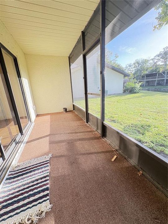 待售: $239,000 (2 贝兹, 2 浴室, 1216 平方英尺)