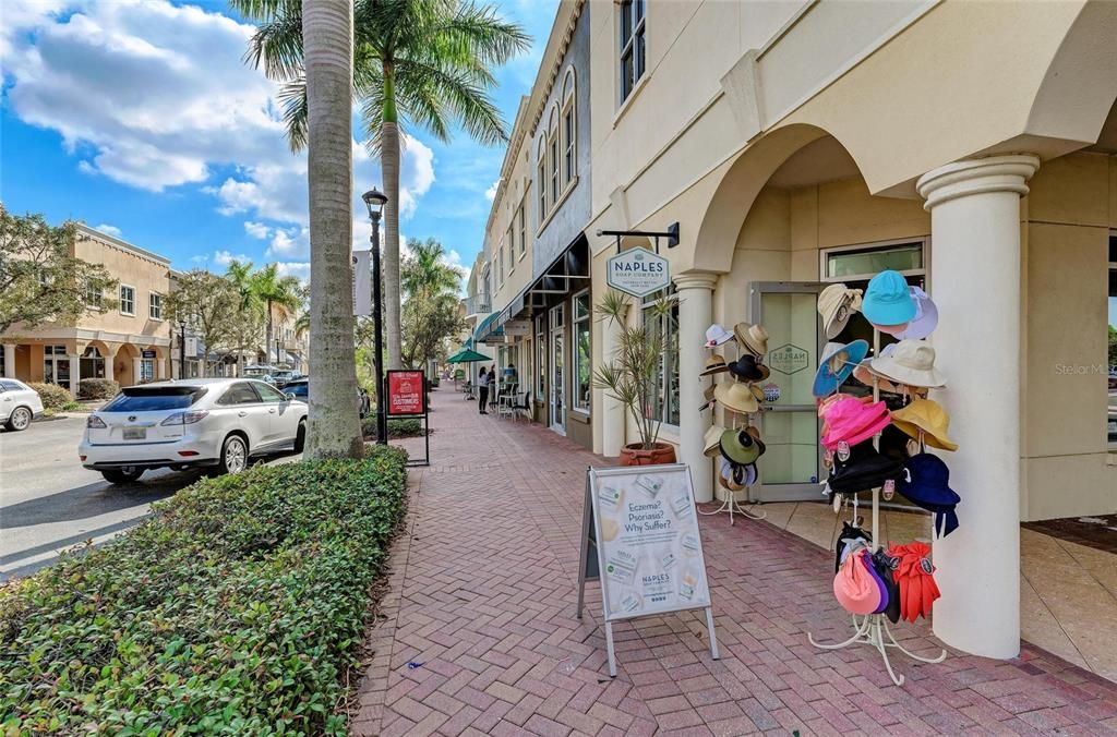 Active With Contract: $375,000 (4 beds, 2 baths, 1487 Square Feet)