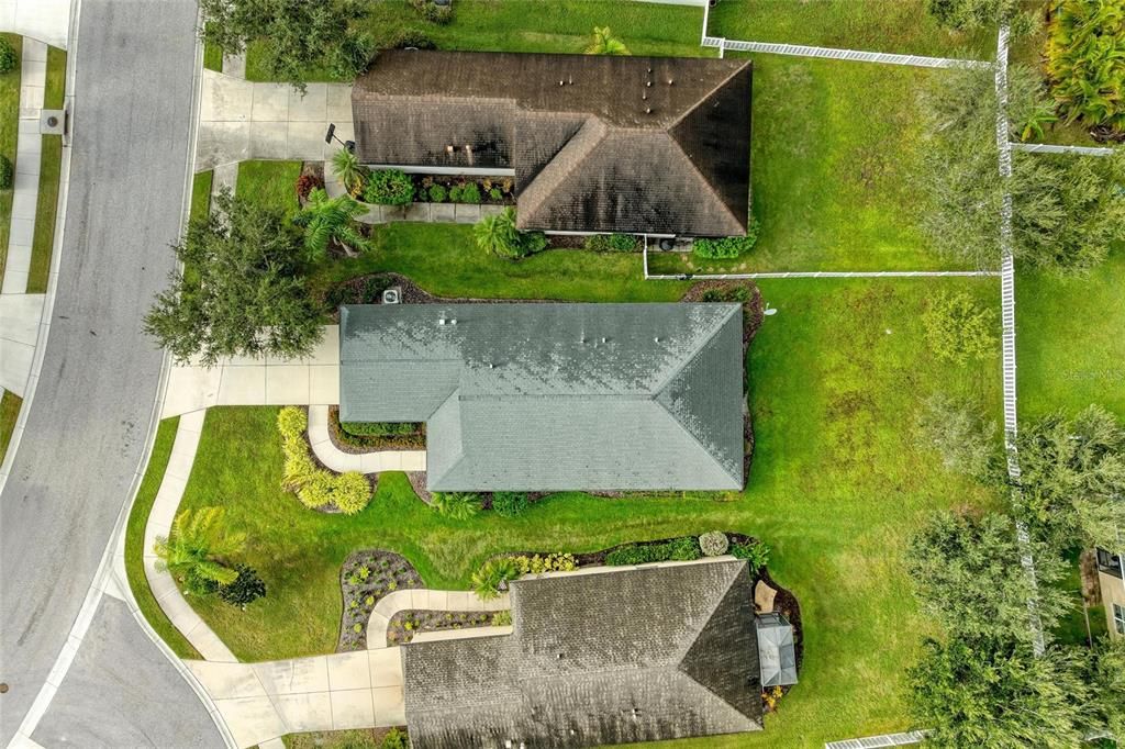 Active With Contract: $375,000 (4 beds, 2 baths, 1487 Square Feet)