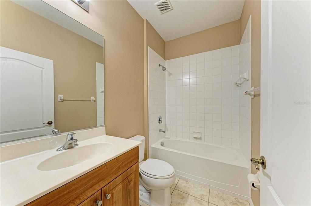 Active With Contract: $375,000 (4 beds, 2 baths, 1487 Square Feet)