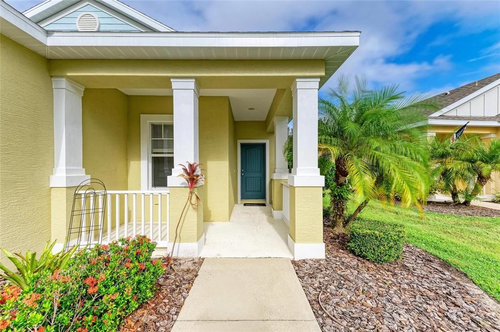 Active With Contract: $375,000 (4 beds, 2 baths, 1487 Square Feet)