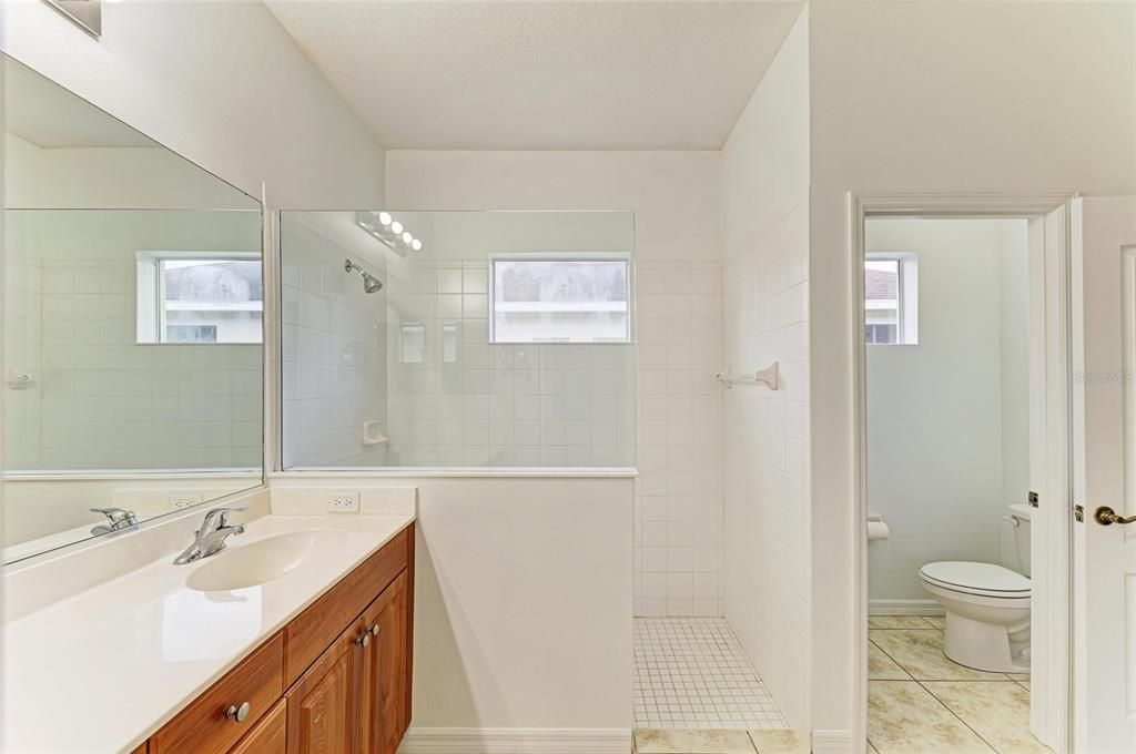 Active With Contract: $375,000 (4 beds, 2 baths, 1487 Square Feet)