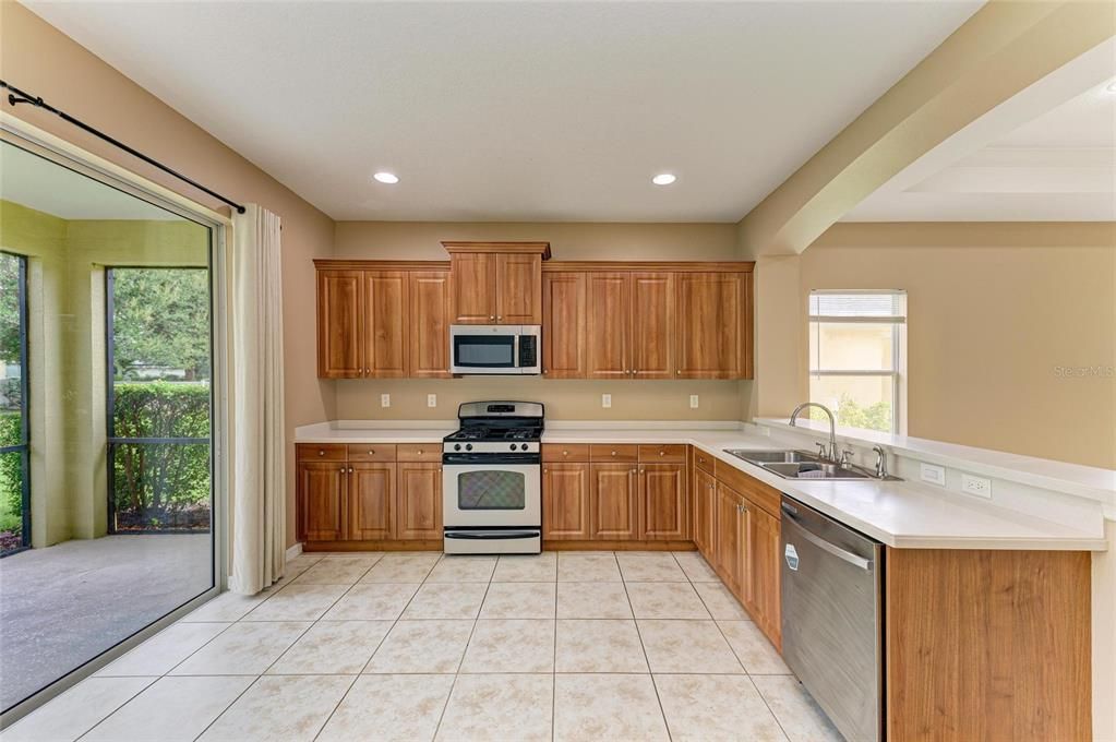 Active With Contract: $375,000 (4 beds, 2 baths, 1487 Square Feet)