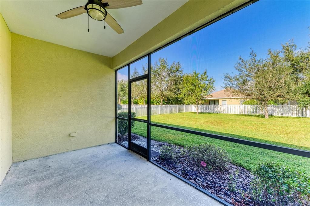 Active With Contract: $375,000 (4 beds, 2 baths, 1487 Square Feet)