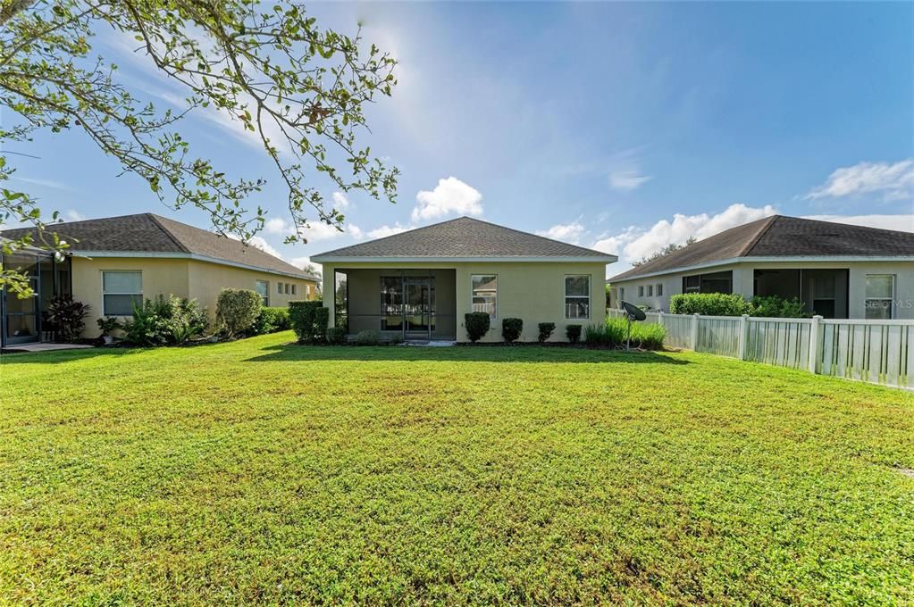 Active With Contract: $375,000 (4 beds, 2 baths, 1487 Square Feet)