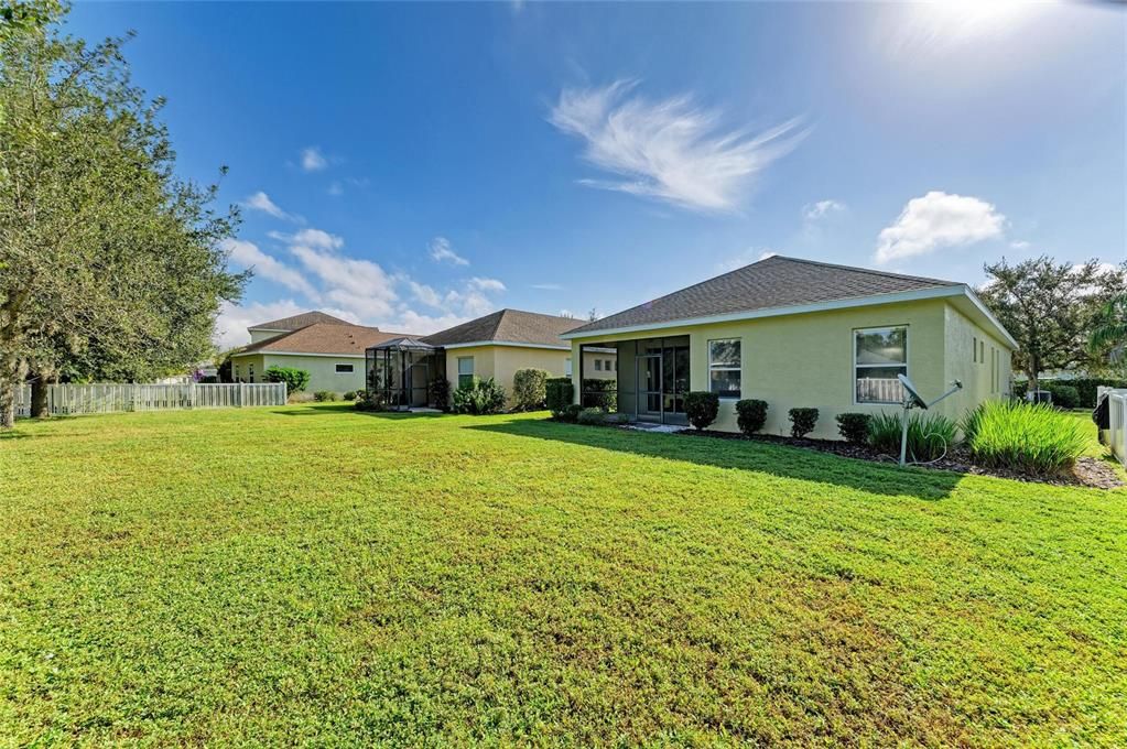 Active With Contract: $375,000 (4 beds, 2 baths, 1487 Square Feet)