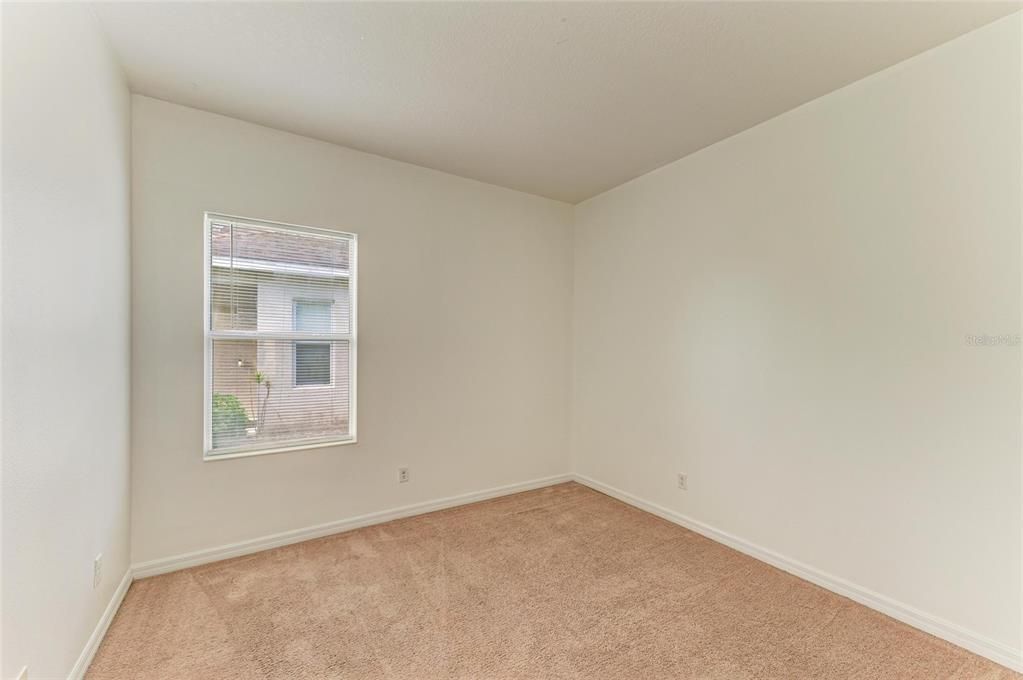 Active With Contract: $375,000 (4 beds, 2 baths, 1487 Square Feet)