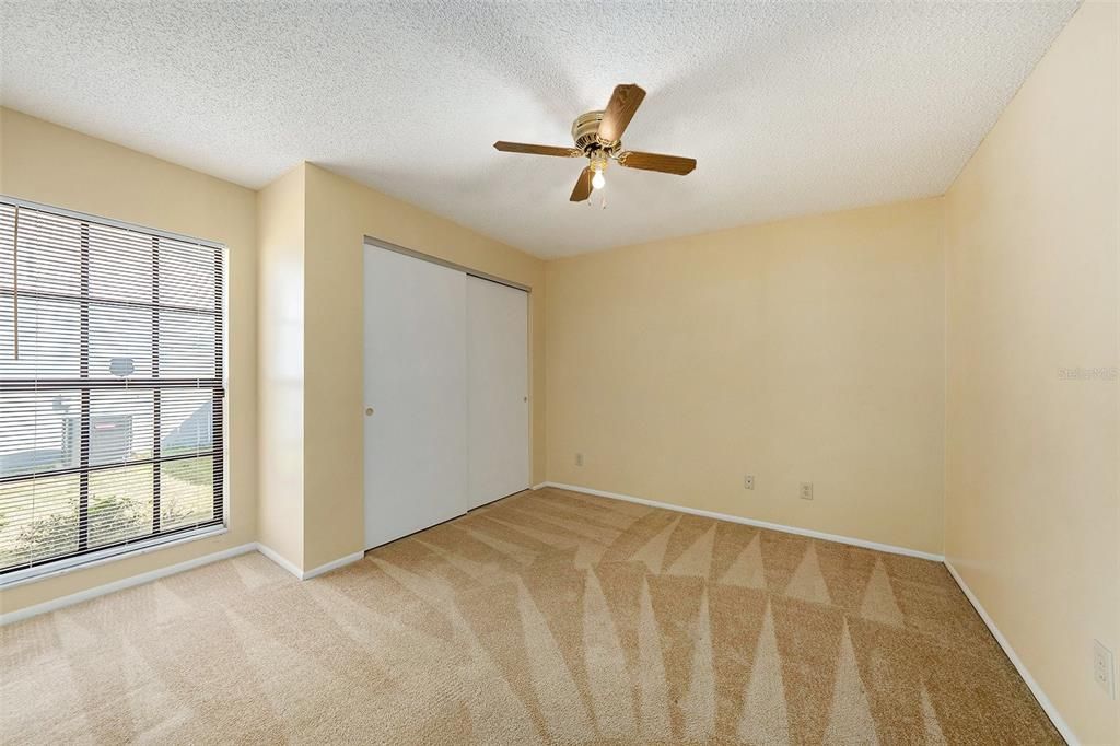 Active With Contract: $375,000 (3 beds, 2 baths, 1504 Square Feet)