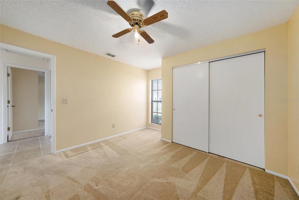 Active With Contract: $375,000 (3 beds, 2 baths, 1504 Square Feet)