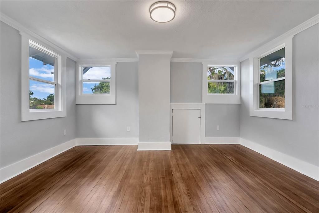 出租: $2,600 (3 贝兹, 2 浴室, 1757 平方英尺)