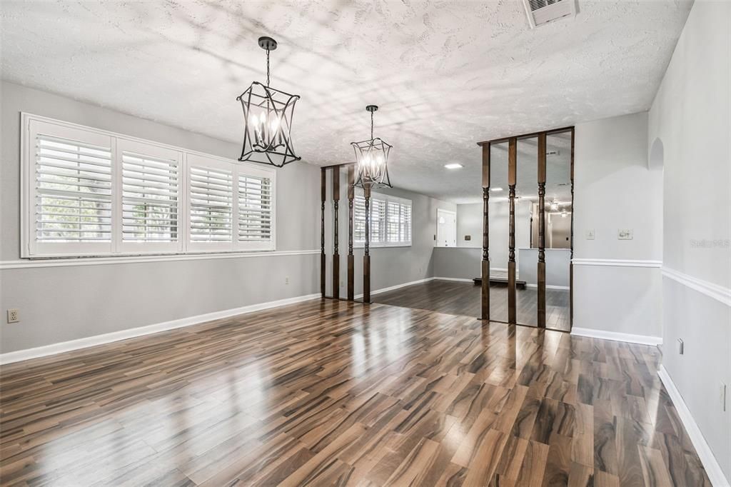 For Sale: $689,000 (4 beds, 3 baths, 3105 Square Feet)