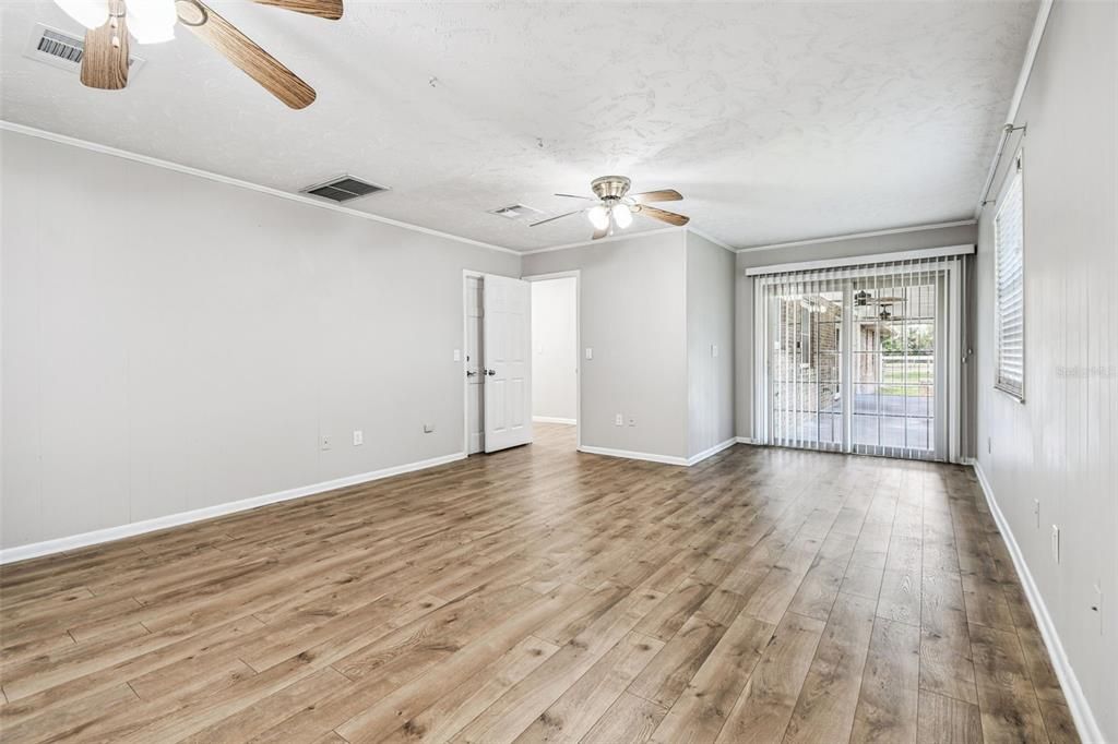 For Sale: $689,000 (4 beds, 3 baths, 3105 Square Feet)