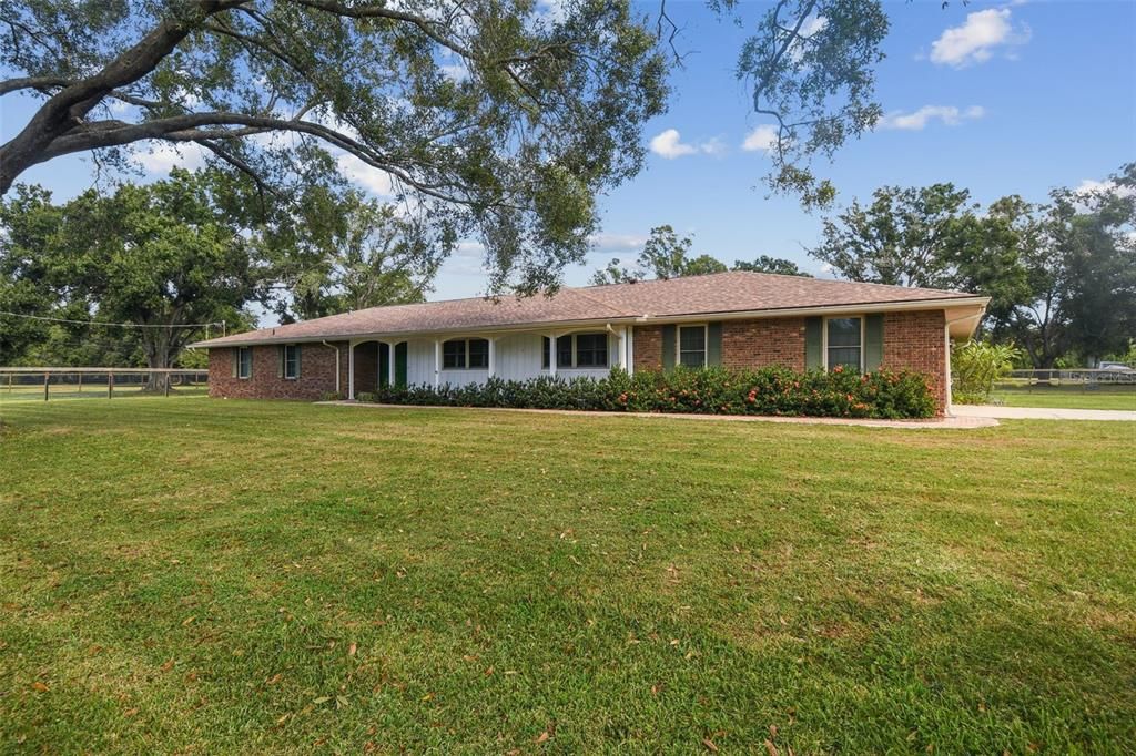 For Sale: $689,000 (4 beds, 3 baths, 3105 Square Feet)