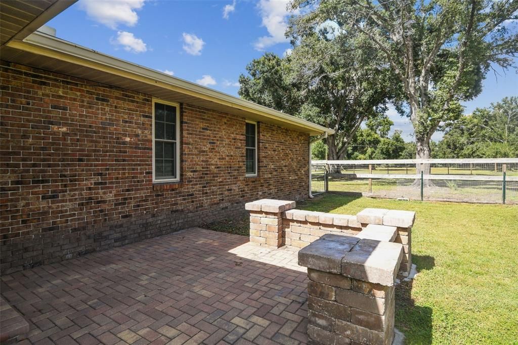 For Sale: $689,000 (4 beds, 3 baths, 3105 Square Feet)