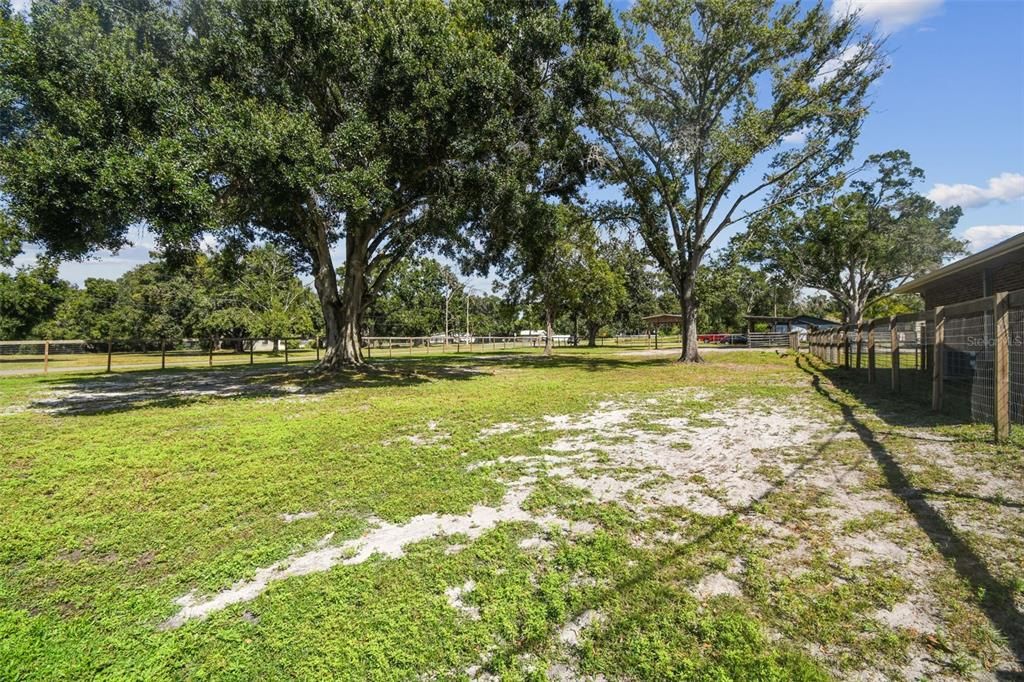 For Sale: $689,000 (4 beds, 3 baths, 3105 Square Feet)