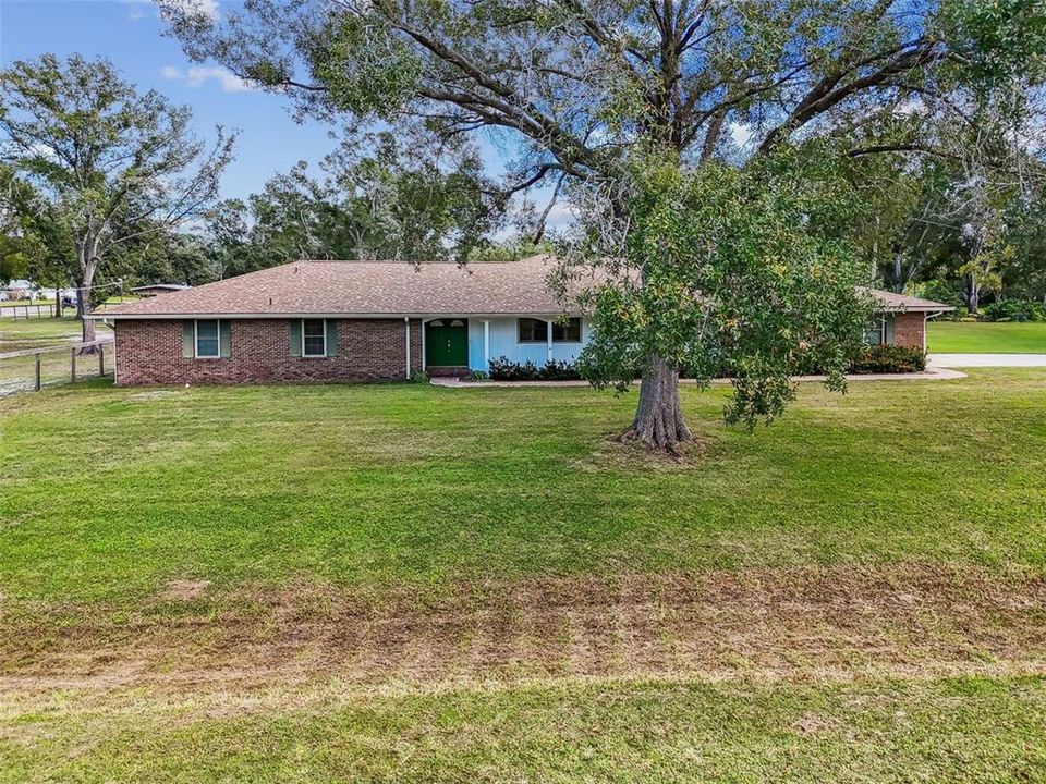 For Sale: $689,000 (4 beds, 3 baths, 3105 Square Feet)