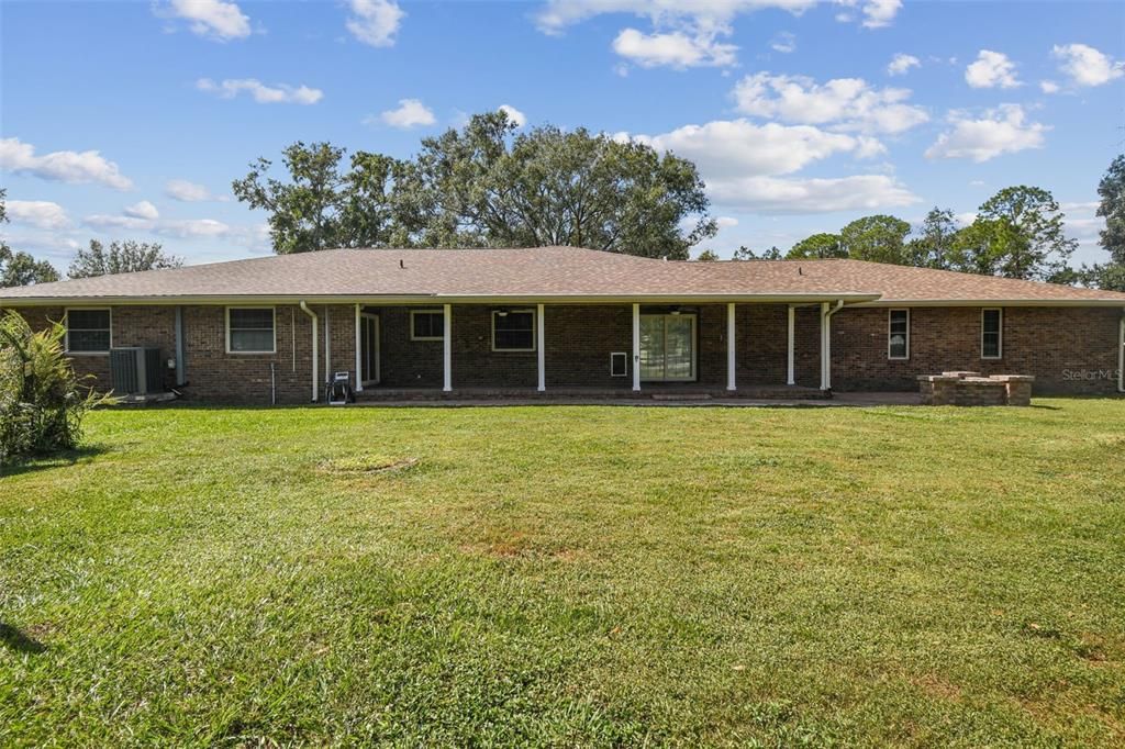 For Sale: $689,000 (4 beds, 3 baths, 3105 Square Feet)