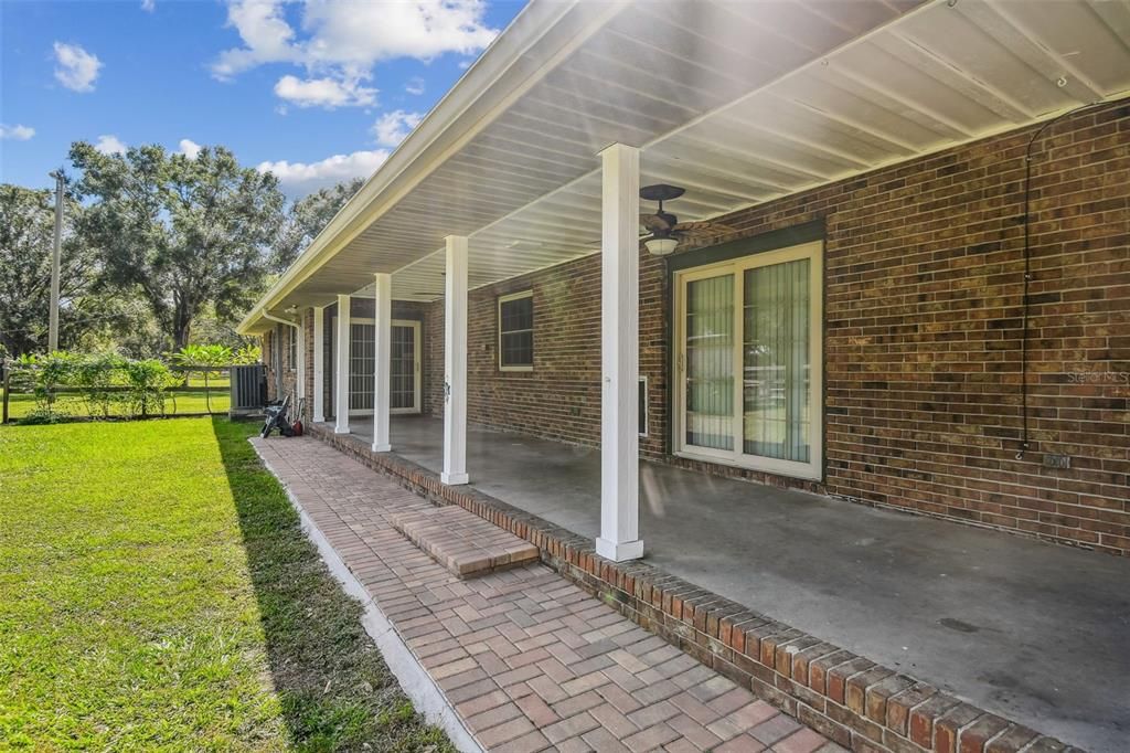 For Sale: $689,000 (4 beds, 3 baths, 3105 Square Feet)