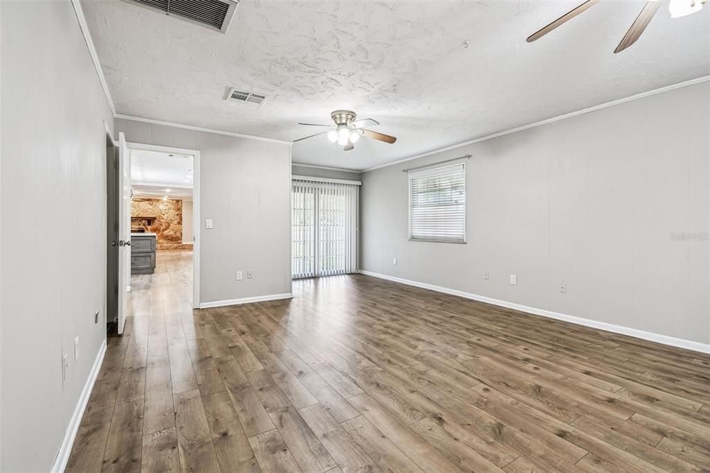 For Sale: $689,000 (4 beds, 3 baths, 3105 Square Feet)