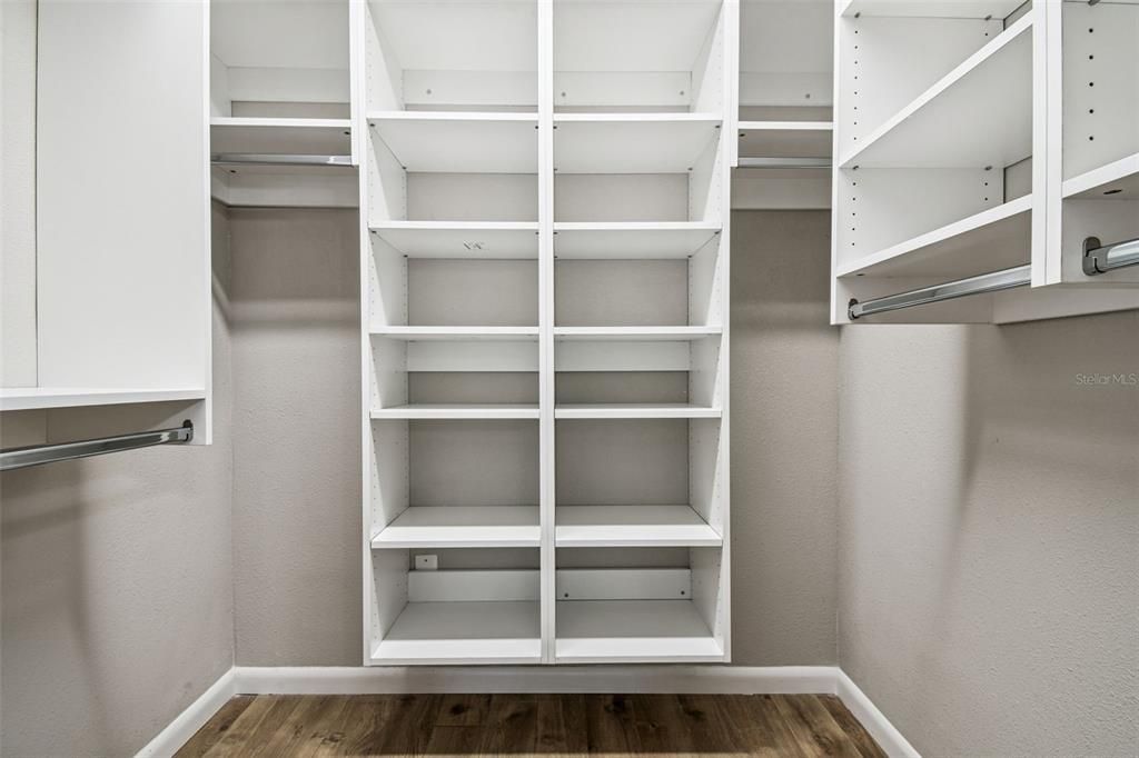 For Sale: $689,000 (4 beds, 3 baths, 3105 Square Feet)