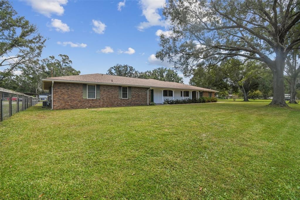 For Sale: $689,000 (4 beds, 3 baths, 3105 Square Feet)