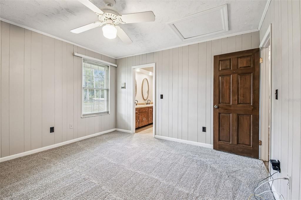 For Sale: $689,000 (4 beds, 3 baths, 3105 Square Feet)