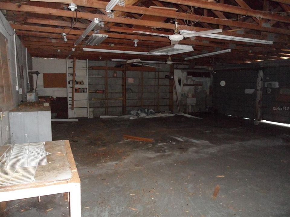 For Sale: $189,900 (2 beds, 2 baths, 1587 Square Feet)